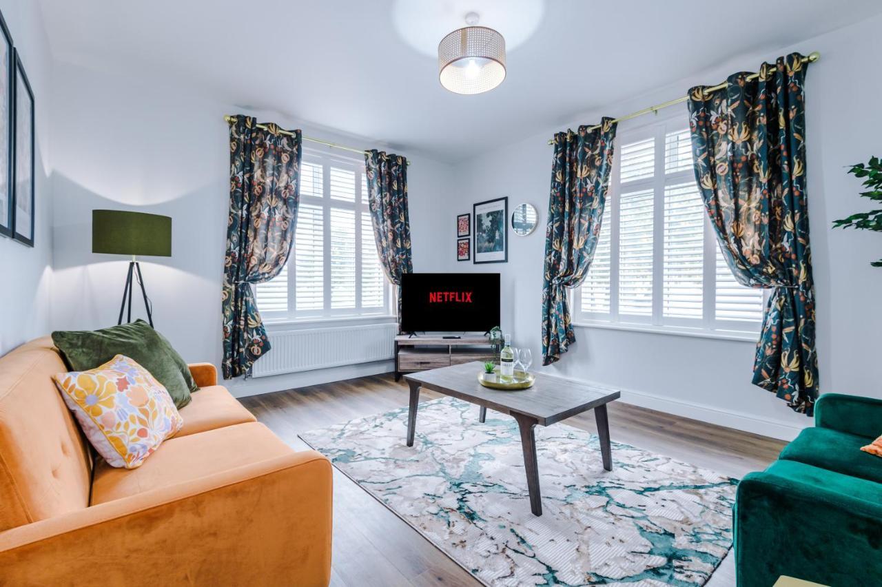 Parkview Place Serviced Apartment Coventry Bagian luar foto