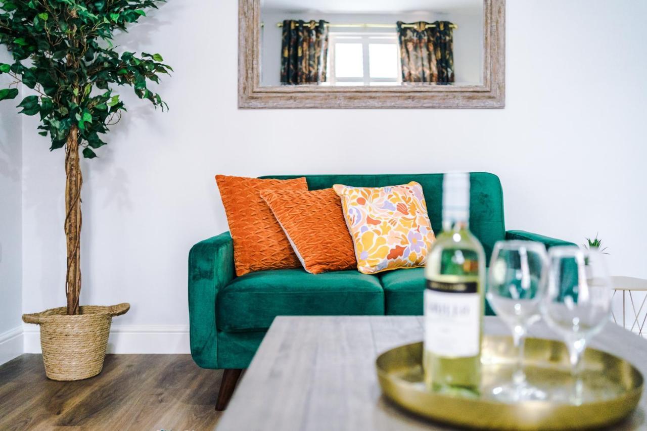 Parkview Place Serviced Apartment Coventry Bagian luar foto