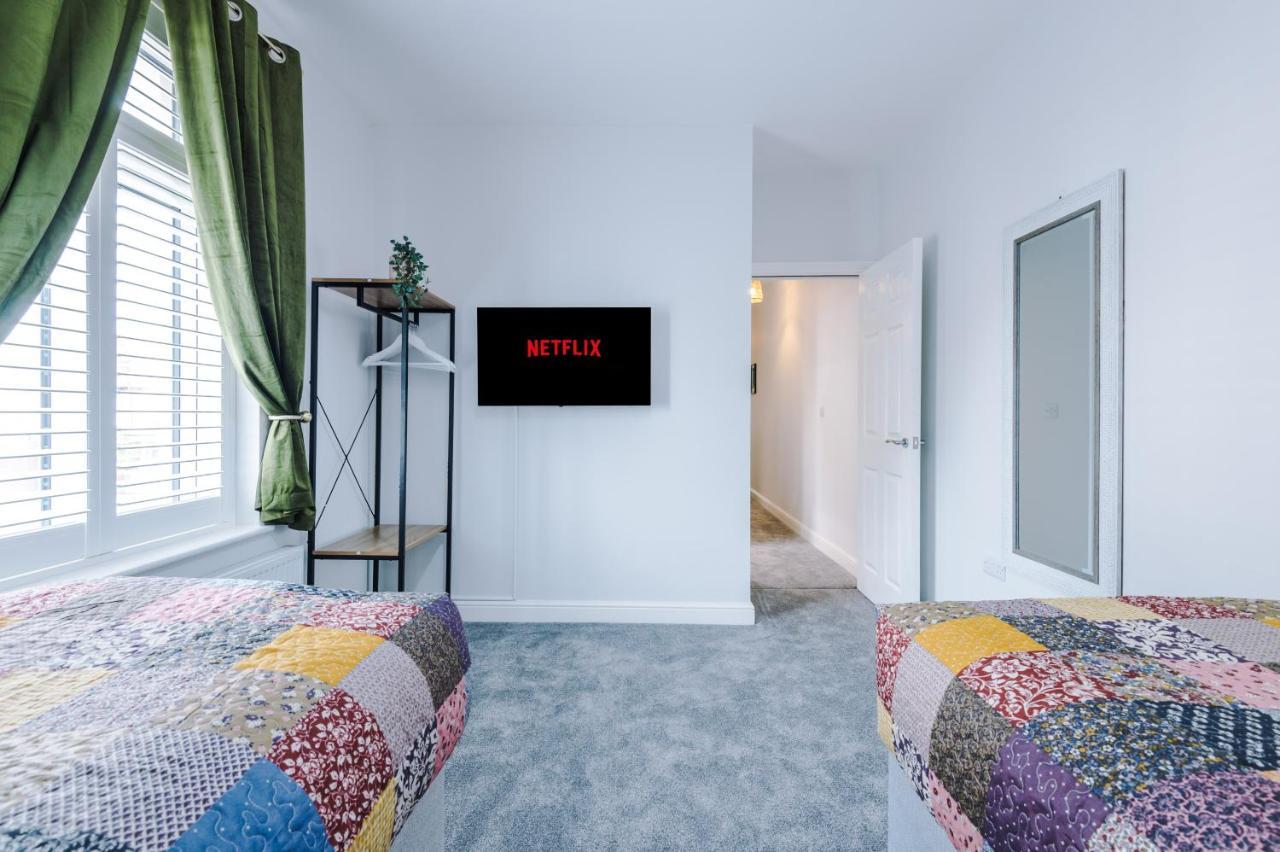Parkview Place Serviced Apartment Coventry Bagian luar foto