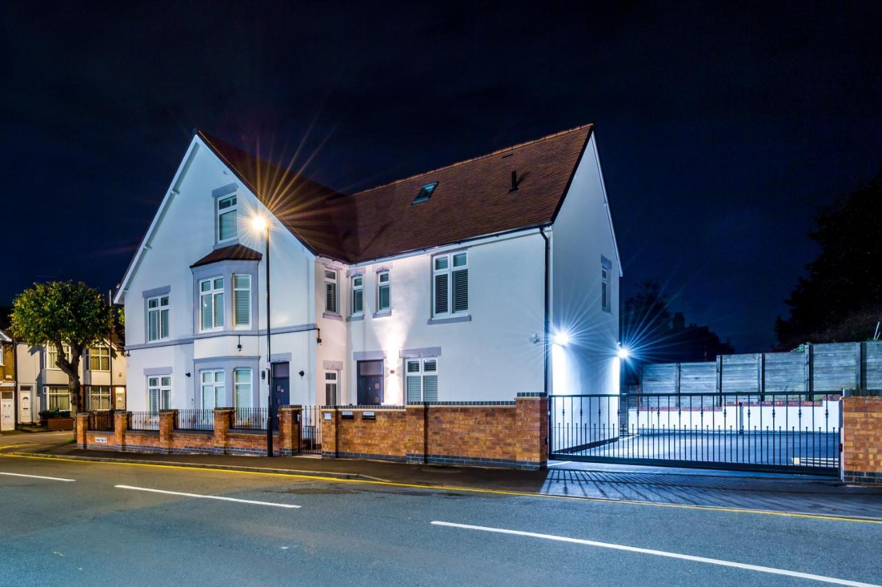 Parkview Place Serviced Apartment Coventry Bagian luar foto