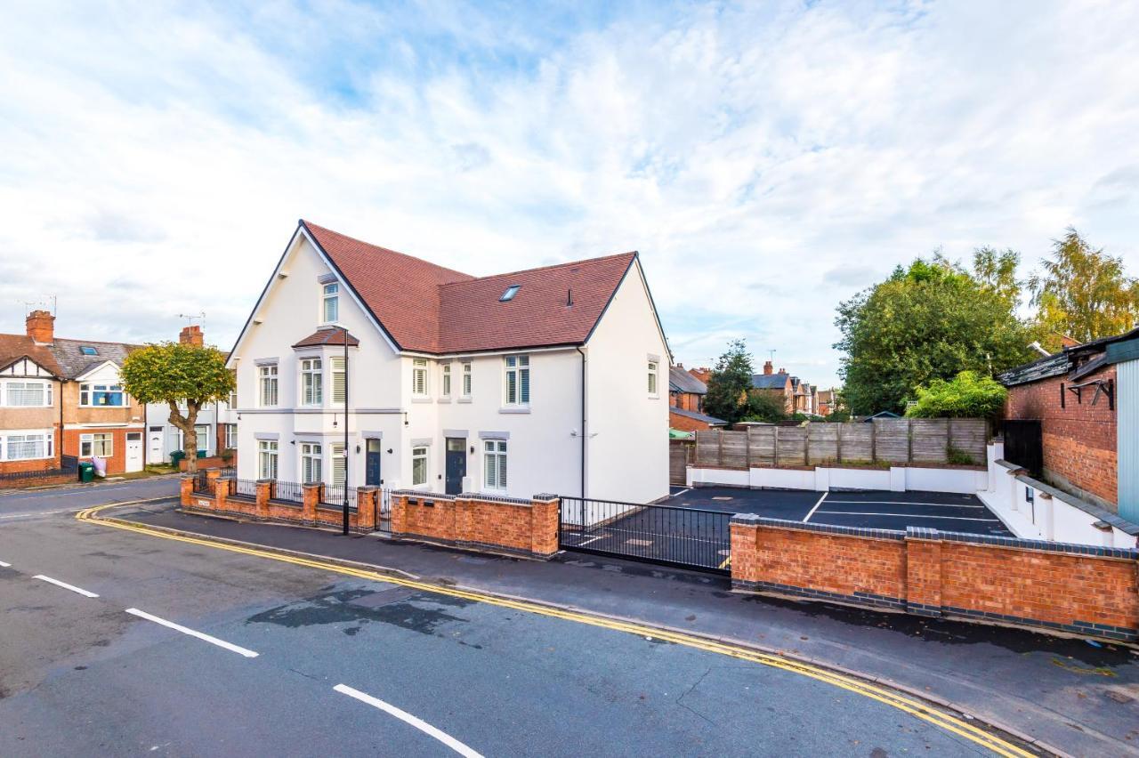 Parkview Place Serviced Apartment Coventry Bagian luar foto